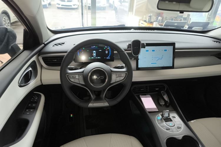 Used BYD Seal 05 DM-i 2025 DM-i Smart Drive 55KM Luxury Model Steering Wheel
