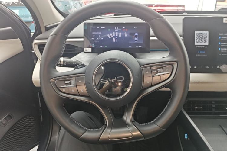 Used BYD Seal 05 DM-i 2025 DM-i Intelligent Drive 120KM Flagship Model Steering Wheel