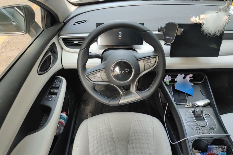 Used BYD Seal 05 DM-i 2025 DM-i Smart Drive 55KM Luxury Model Steering Wheel