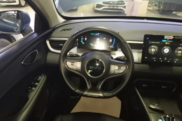 Used BYD Seal 05 DM-i 2025 DM-i Smart Drive 55KM Luxury Model Steering Wheel