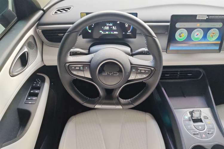 Used BYD Seal 05 DM-i 2025 DM-i Smart Drive 55KM Luxury Model Steering Wheel