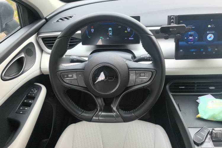 Used BYD Seal 05 DM-i 2025 DM-i Smart Drive 55KM Luxury Model Steering Wheel