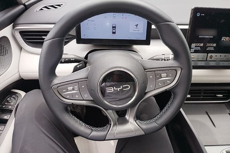Used BYD Seal 05 DM-i 2025 DM-i Intelligent Drive 120KM Flagship Model Steering Wheel