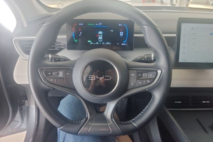 Used BYD Seal 05 DM-i 2025 DM-i Smart Drive 55KM Luxury Model Steering Wheel