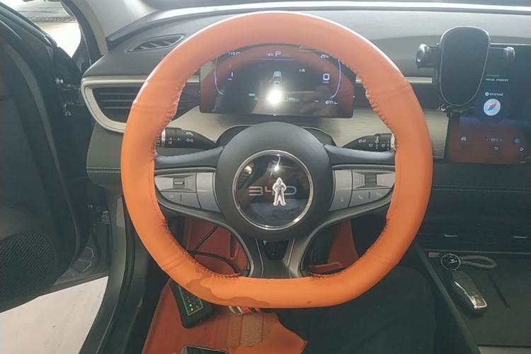 Used BYD Seal 05 DM-i 2025 DM-i Smart Drive 55KM Luxury Model Steering Wheel