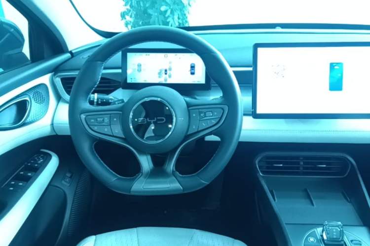 Used BYD Seal 05 DM-i 2025 DM-i Intelligent Drive 120KM Flagship Model Steering Wheel