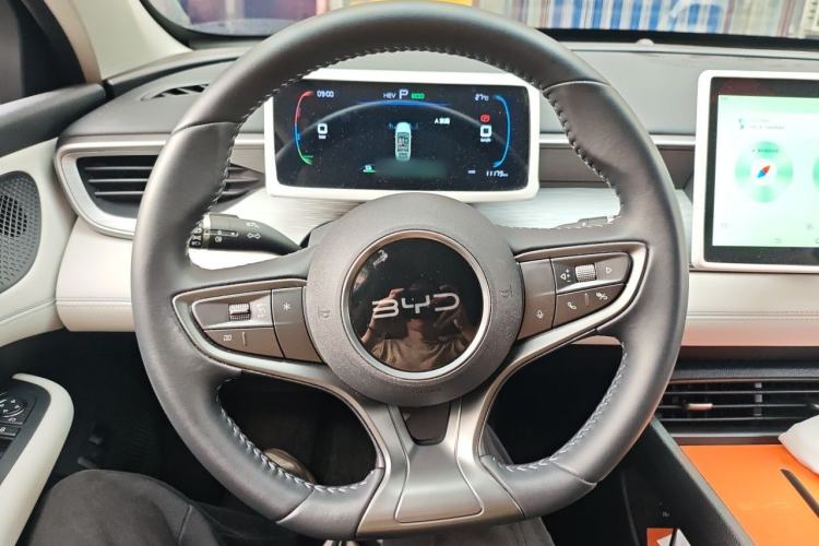 Used BYD Seal 05 DM-i 2025 DM-i Smart Drive 55KM Luxury Model Steering Wheel