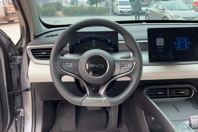 Used BYD Seal 05 DM-i 2025 DM-i Smart Drive 55KM Luxury Model Steering Wheel