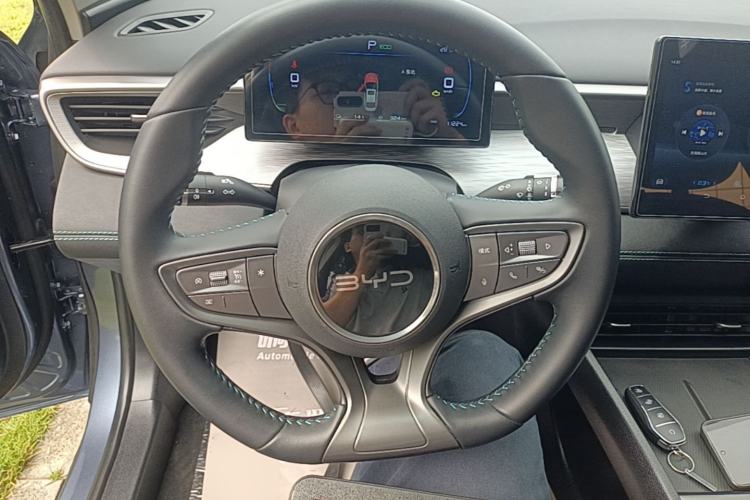 Used BYD Seal 05 DM-i 2025 DM-i Smart Drive 55KM Luxury Model Steering Wheel