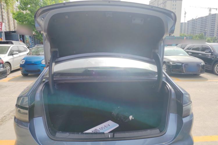 Used BYD Seal 05 DM-i 2025 DM-i Intelligent Drive 120KM Flagship Model Trunk