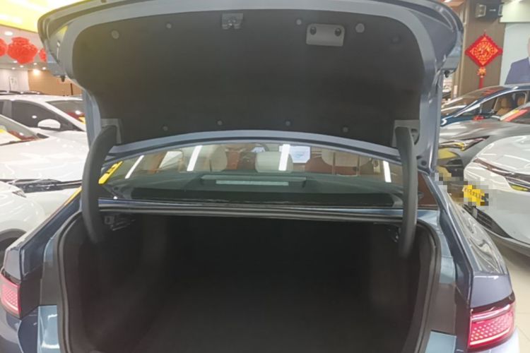 Used BYD Seal 05 DM-i 2025 DM-i Intelligent Drive 120KM Flagship Model Trunk