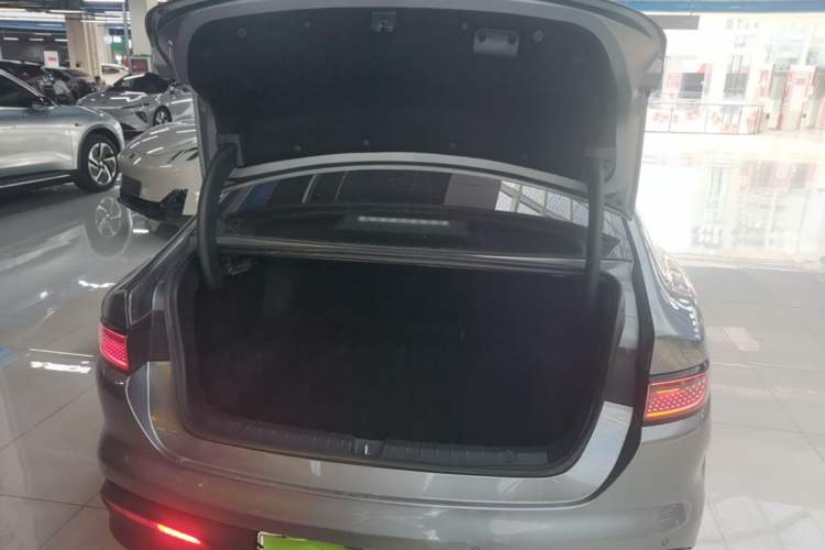 Used BYD Seal 05 DM-i 2025 DM-i Smart Drive 55KM Luxury Model Trunk