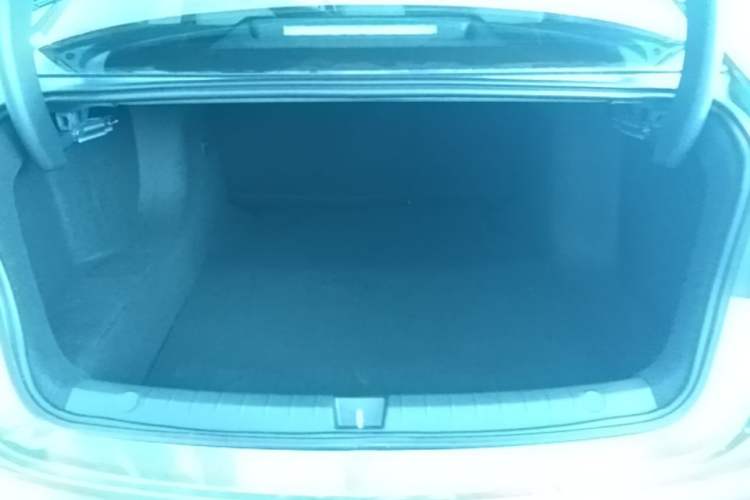 Used BYD Seal 05 DM-i 2025 DM-i Intelligent Drive 120KM Flagship Model Trunk
