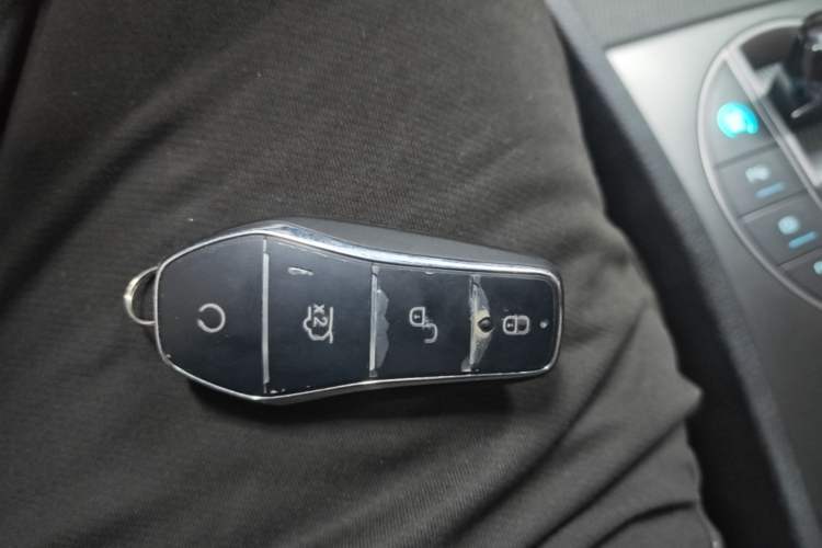 Used BYD Seal 05 DM-i 2025 DM-i Intelligent Drive 120KM Flagship Model Vehicle Key