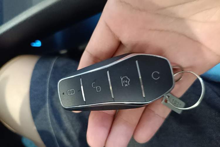 Used BYD Seal 05 DM-i 2025 DM-i Intelligent Drive 120KM Flagship Model Vehicle Key
