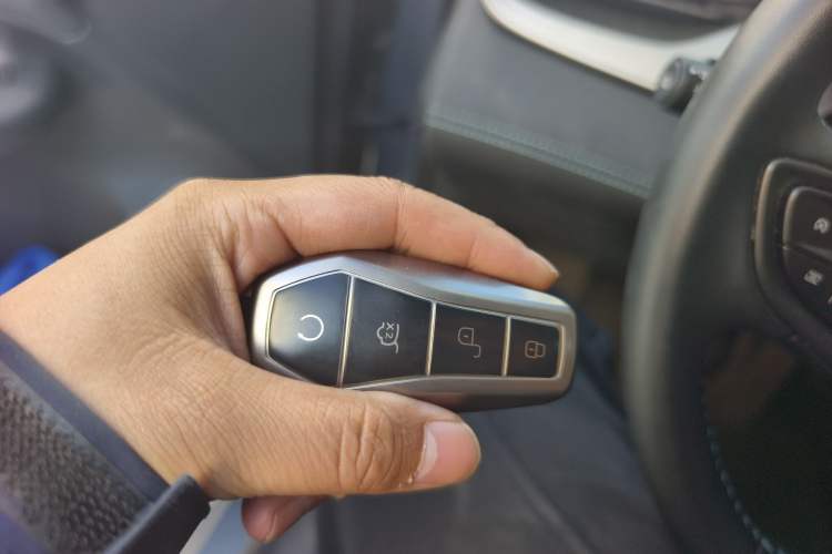 Used BYD Seal 05 DM-i 2025 DM-i Smart Drive 55KM Luxury Model Vehicle Key