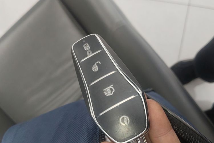 Used BYD Seal 05 DM-i 2025 DM-i Intelligent Drive 120KM Flagship Model Vehicle Key
