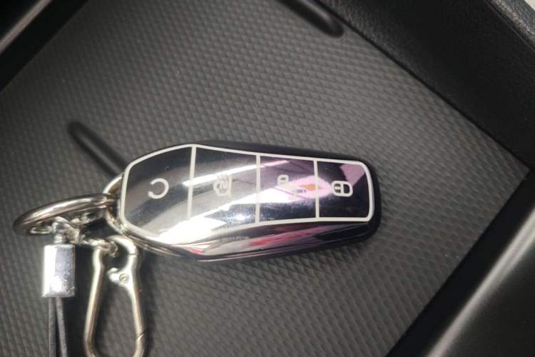 Used BYD Seal 05 DM-i 2025 DM-i Smart Drive 55KM Luxury Model Vehicle Key