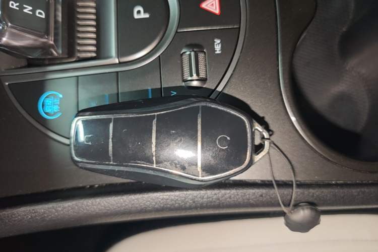 Used BYD Seal 05 DM-i 2025 DM-i Smart Drive 55KM Luxury Model Vehicle Key