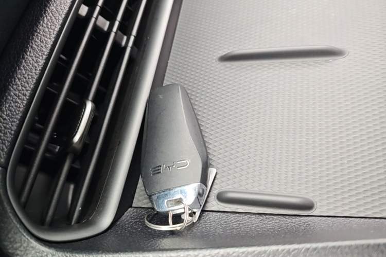 Used BYD Seal 05 DM-i 2025 DM-i Smart Drive 55KM Luxury Model Vehicle Key