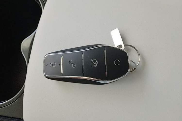 Used BYD Seal 05 DM-i 2025 DM-i Smart Drive 55KM Luxury Model Vehicle Key