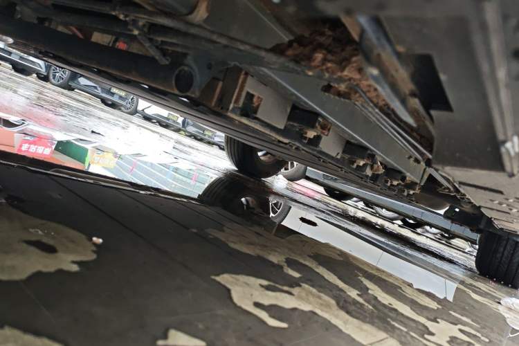 Used BYD Seal 05 DM-i 2025 DM-i Intelligent Drive 120KM Flagship Model Chassis Front Left