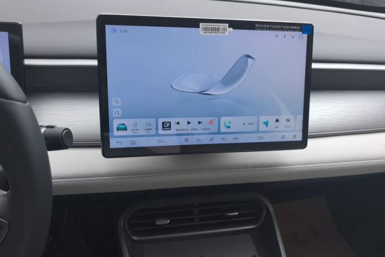 Used BYD Seal 05 DM-i 2025 DM-i Intelligent Drive 120KM Flagship Model Audio And AC Panel