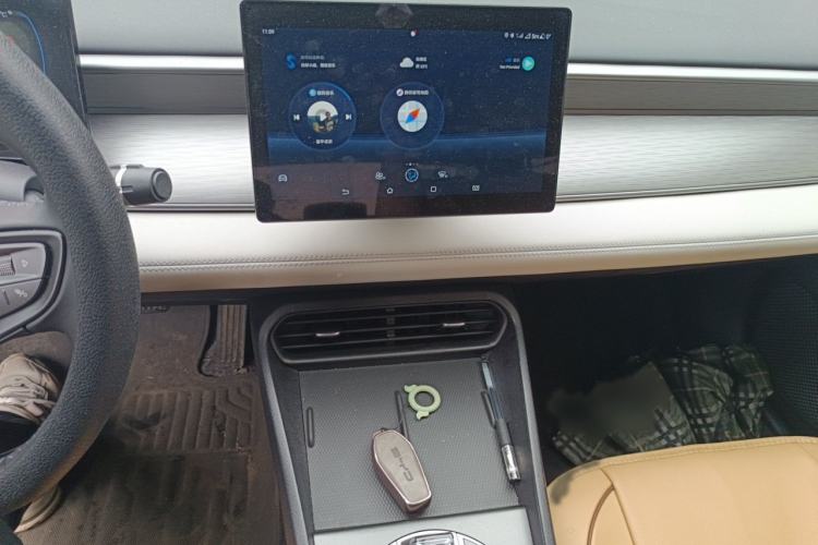 Used BYD Seal 05 DM-i 2025 DM-i Smart Drive 55KM Luxury Model Audio And AC Panel