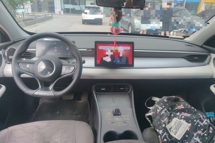 Used BYD Seal 05 DM-i 2025 DM-i Smart Drive 55KM Luxury Model Center Console