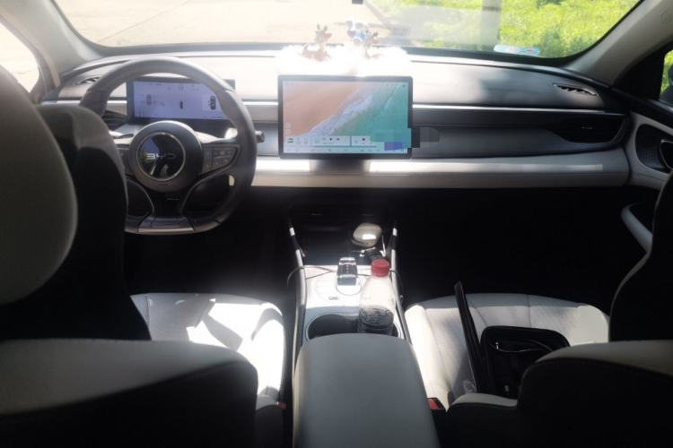 Used BYD Seal 05 DM-i 2025 DM-i Smart Drive 55KM Prestige Model Center Console