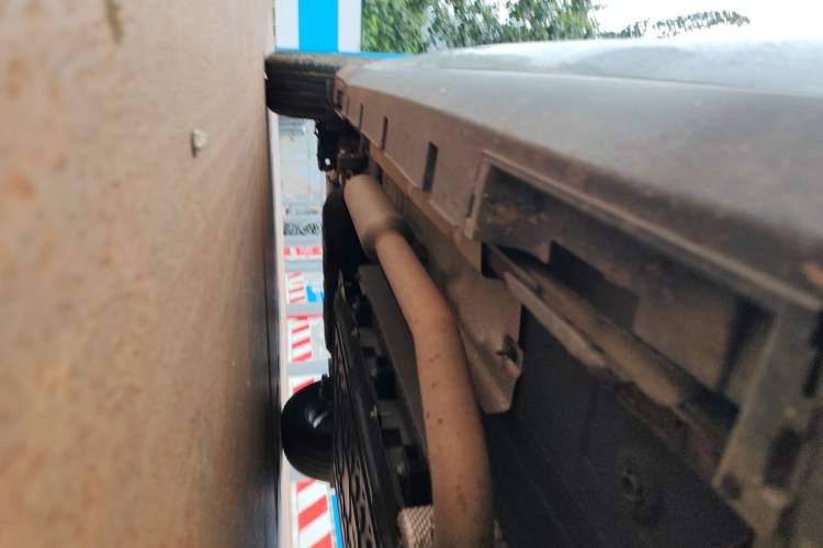 Used BYD Seal 05 DM-i 2025 DM-i Smart Drive 55KM Luxury Model Chassis Front Right