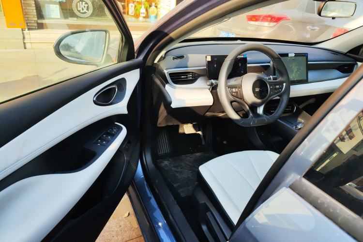 Used BYD Seal 05 DM-i 2025 DM-i Smart Drive 55KM Luxury Model Driver Seat