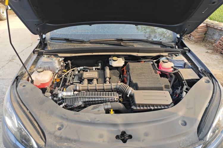 Used BYD Seal 05 DM-i 2025 DM-i Smart Drive 55KM Luxury Model Engine Bay
