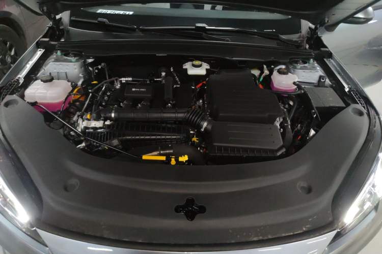 Used BYD Seal 05 DM-i 2025 DM-i Smart Drive 55KM Luxury Model Engine Bay