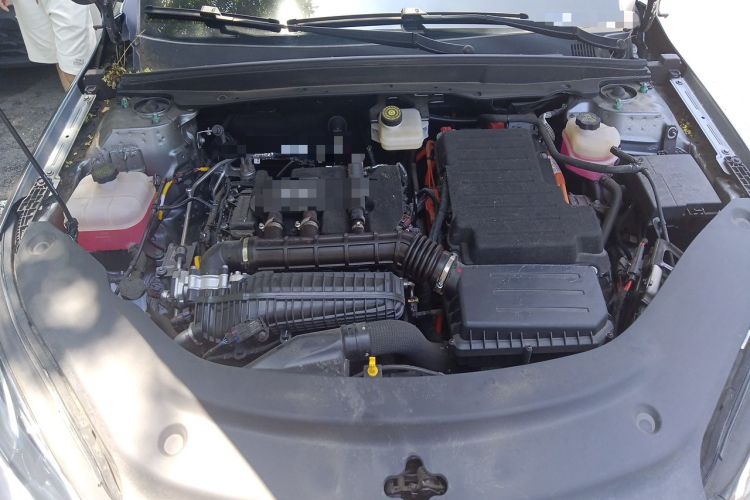Used BYD Seal 05 DM-i 2025 DM-i Smart Drive 55KM Luxury Model Engine Bay