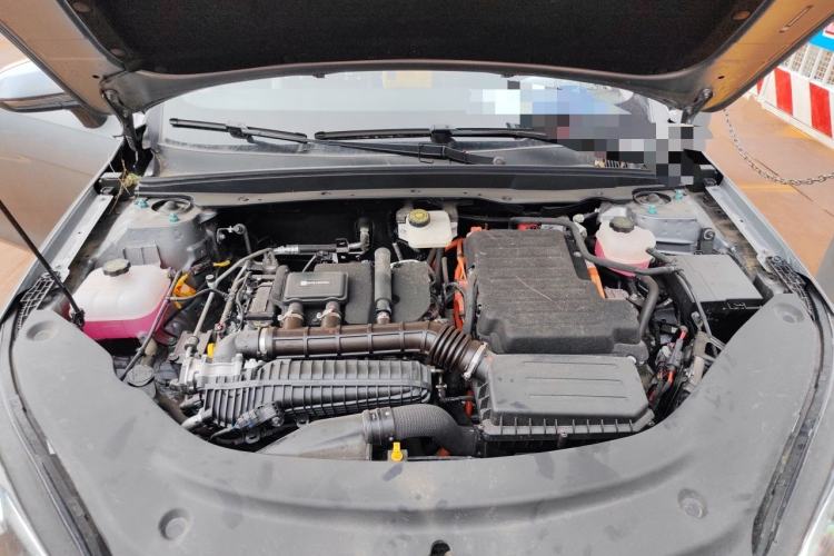 Used BYD Seal 05 DM-i 2025 DM-i Smart Drive 55KM Luxury Model Engine Bay