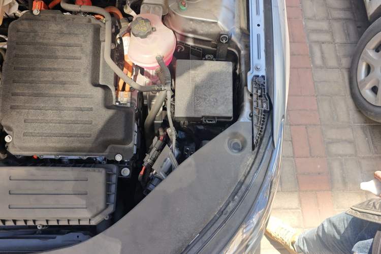 Used BYD Seal 05 DM-i 2025 DM-i Smart Drive 55KM Luxury Model Engine Bay Left