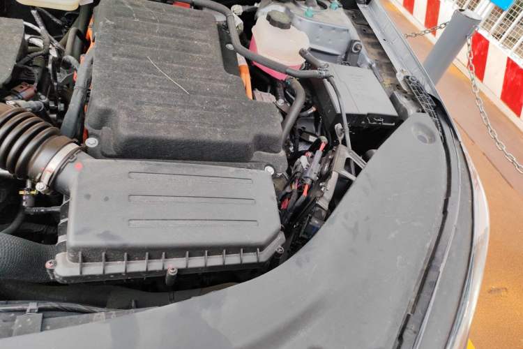 Used BYD Seal 05 DM-i 2025 DM-i Smart Drive 55KM Luxury Model Engine Bay Left