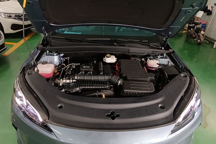 Used BYD Seal 05 DM-i 2025 DM-i Intelligent Drive 120KM Flagship Model Engine Bay