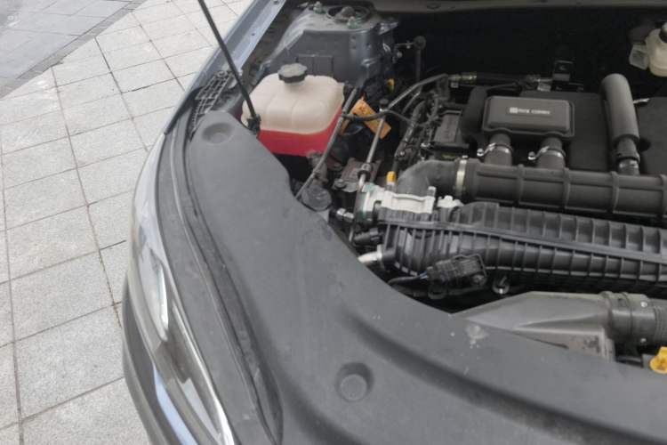 Used BYD Seal 05 DM-i 2025 DM-i Intelligent Drive 120KM Flagship Model Engine Bay Right