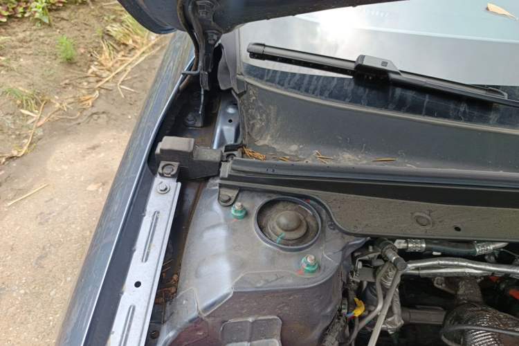 Used BYD Seal 05 DM-i 2025 DM-i Smart Drive 55KM Luxury Model Engine Bay Right