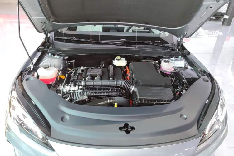 Used BYD Seal 05 DM-i 2025 DM-i Intelligent Drive 120KM Flagship Model Engine Bay