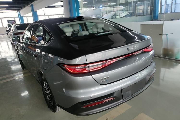 Used BYD Seal 05 DM-i 2025 DM-i Intelligent Drive 120KM Flagship Model Exterior 2