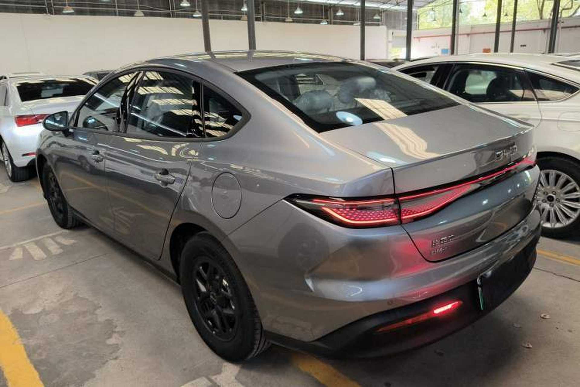 Used BYD Seal 05 DM-i 2025 DM-i Smart Drive 55KM Luxury Model Exterior 3