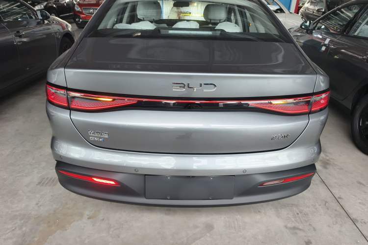 Used BYD Seal 05 DM-i 2025 DM-i Smart Drive 55KM Luxury Model Exterior 4