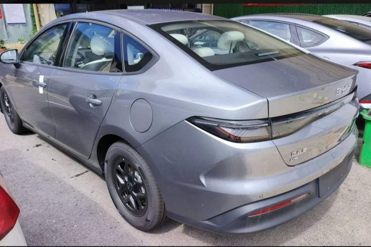 Used BYD Seal 05 DM-i 2025 DM-i Smart Drive 55KM Luxury Model Exterior 4