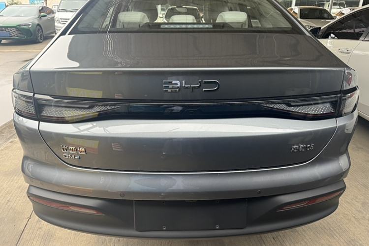 Used BYD Seal 05 DM-i 2025 DM-i Smart Drive 55KM Luxury Model Exterior 5
