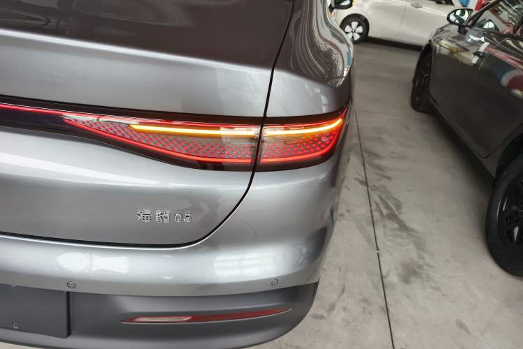 Used BYD Seal 05 DM-i 2025 DM-i Smart Drive 55KM Luxury Model Exterior 6