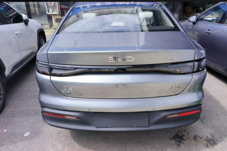 Used BYD Seal 05 DM-i 2025 DM-i Smart Drive 55KM Luxury Model Exterior 6