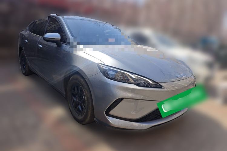 Used BYD Seal 05 DM-i 2025 DM-i Smart Drive 55KM Luxury Model Front Right 45 Deg